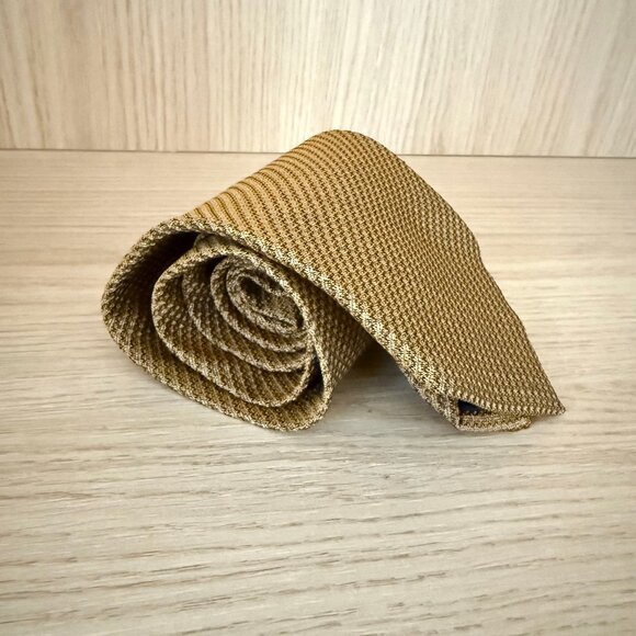 Ermenegildo Zegna 100% Silk Tie Beige Tan Embroidered Solid (3.75” Width) - Picture 6 of 6